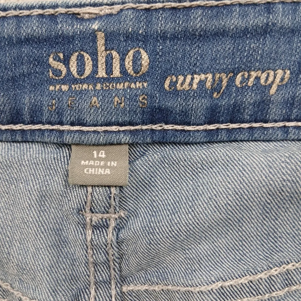 New York & Company Soho Curvy Crop Light Wash Denim Jeans Women's‎ Size 14 EUC
